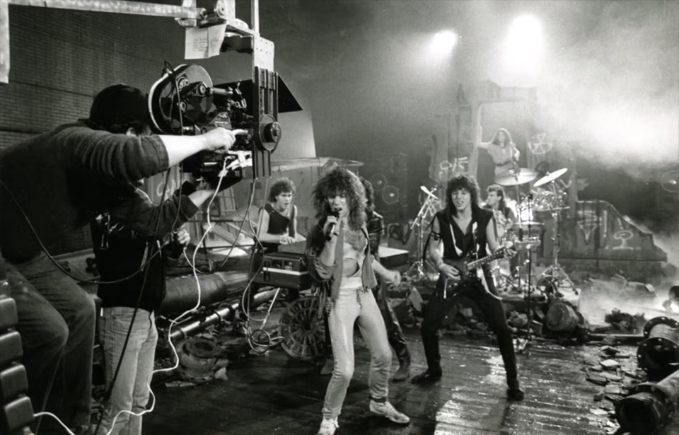 Bon Jovi – Bon Jovi (1984) Review 4 Bon Jovi Runaway