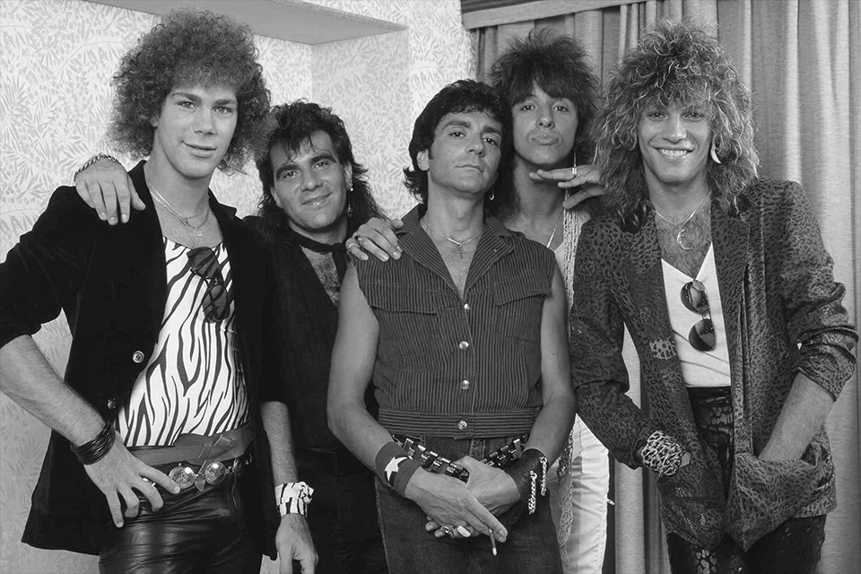 Bon Jovi 100 Million Fans Can't Be Wrong