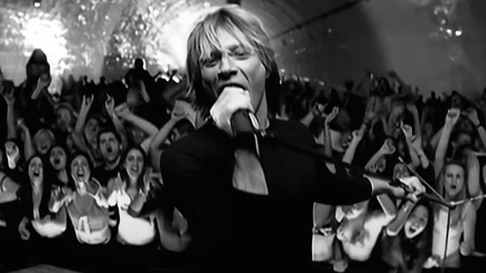 Bon Jovi: Crush (2000) Review 7 Crush