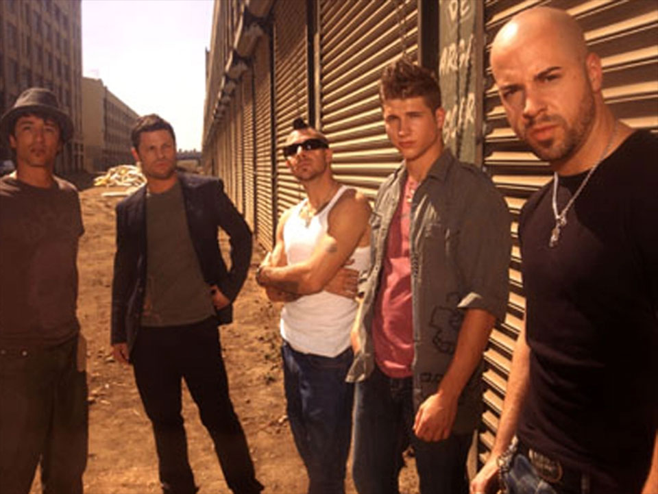 Daughtry: Leave This Town (2009) Review 6 Daughtry